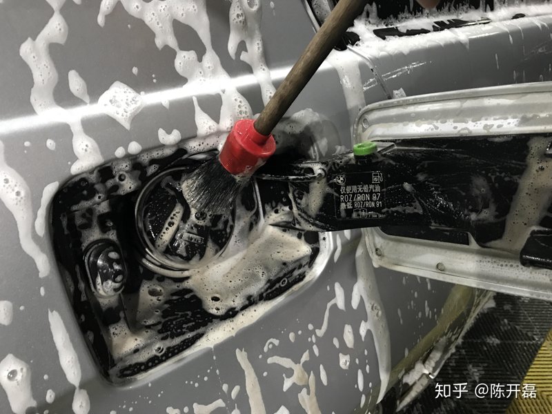 新手必看：汽车保养选购指南